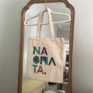 Nagnata tote